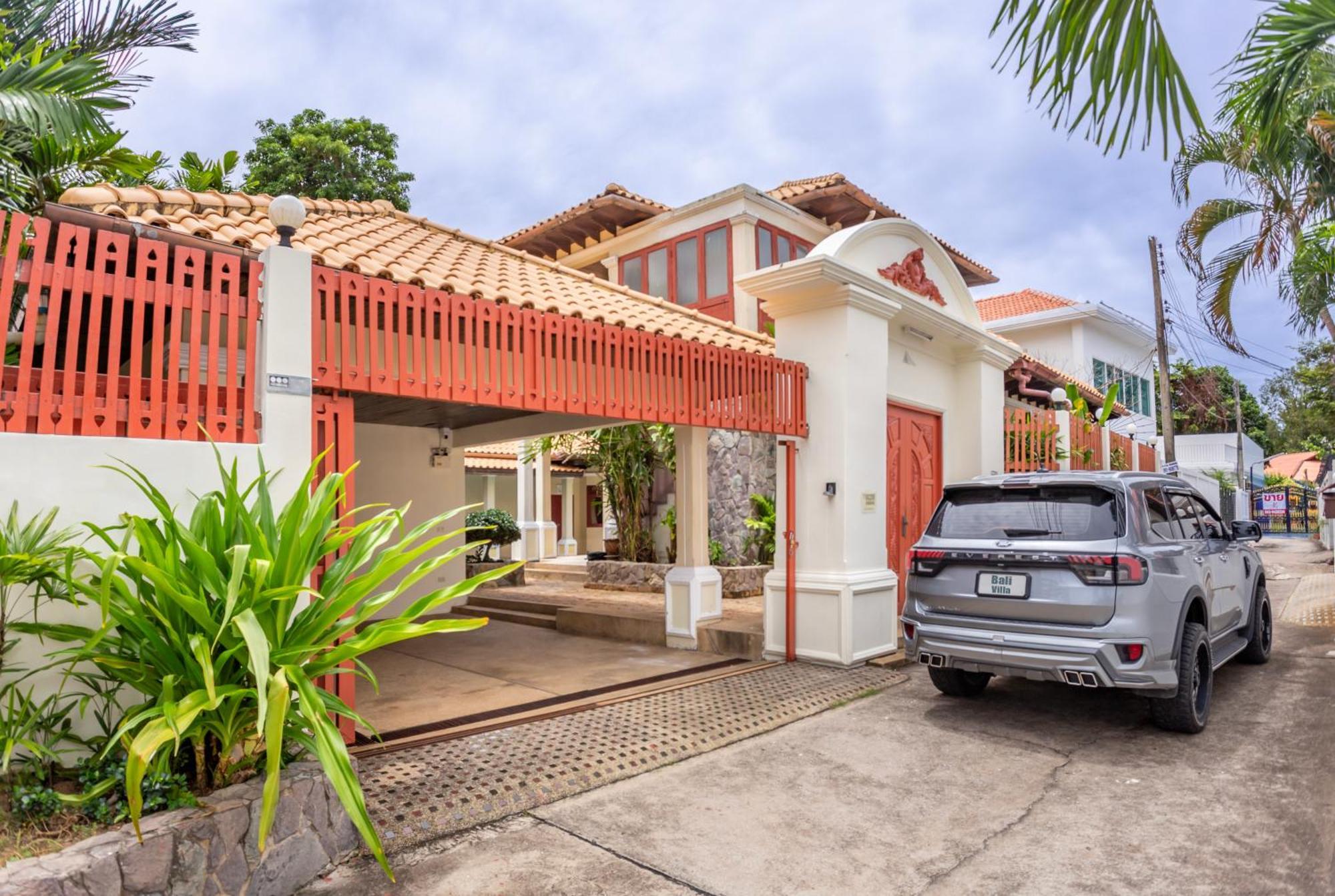 Bali Pool Villa, 5 Min To Walking Street & The Beaches パッタヤー エクステリア 写真